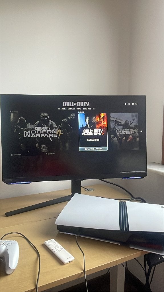 Samsung Odyssey G7 G70B - Gaming Monitor 28" 4K UHD 144Hz, Computers en Software, DisplayPort, 101 t/m 150 Hz, Hoofdtelefoonaansluiting