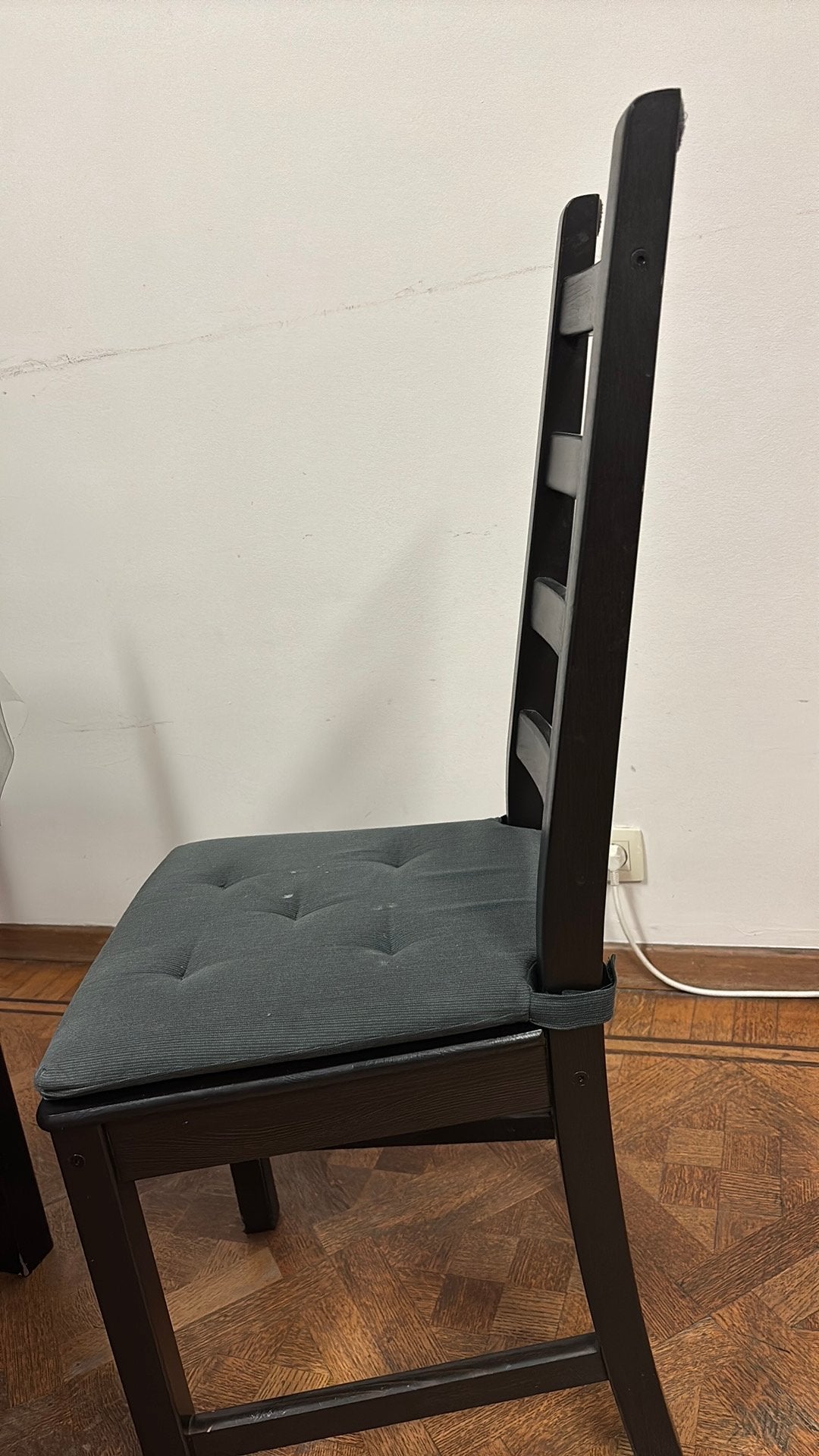 Chairs. 6 pcs, Ophalen, Zo goed als nieuw