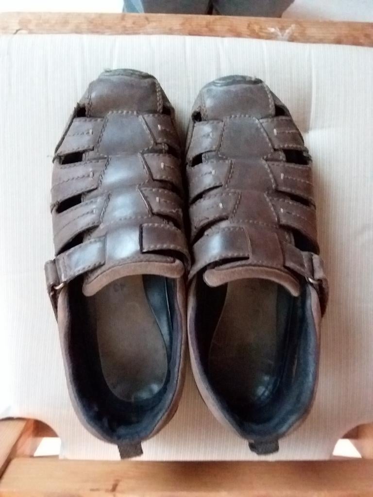 sandalen man maat 43, extra breed, lichtgewicht, Kleding | Heren, Schoenen, Sandalen, Bruin, Ophalen of Verzenden, Gedragen