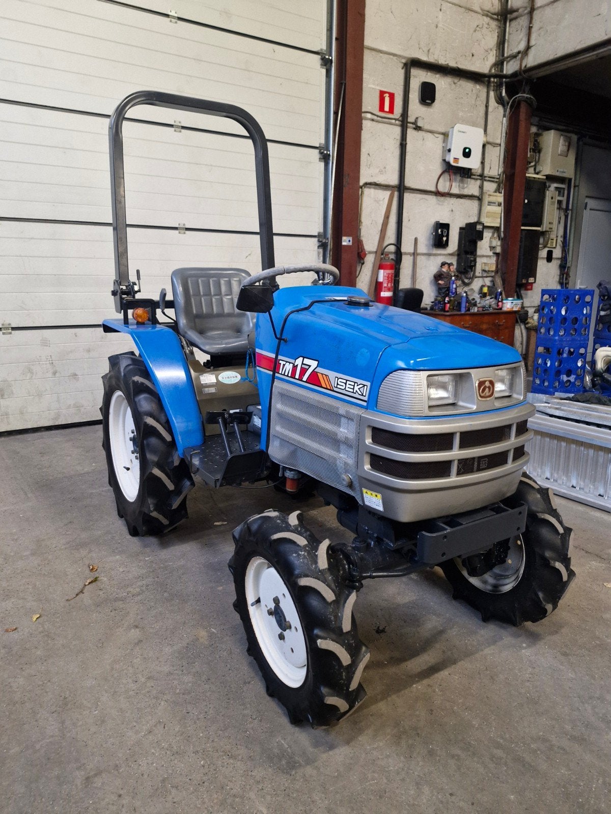 tracteur 4x4 iseki 21 cheveaux  etat neuve, Enlèvement ou Envoi