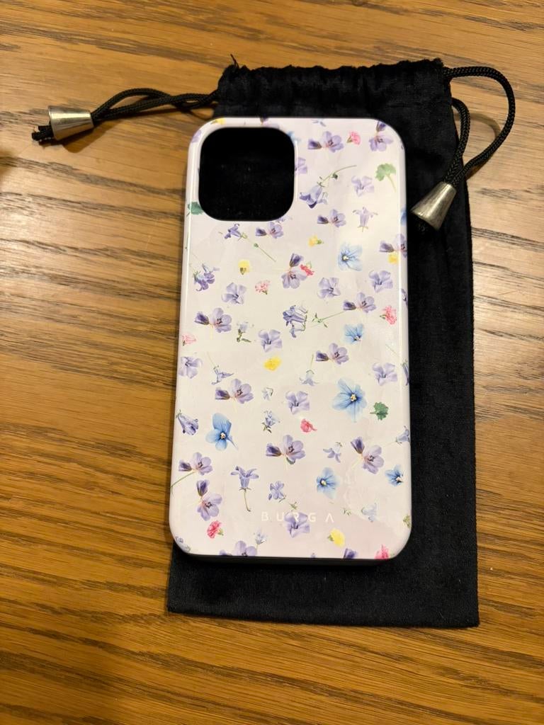 Burga hoesje iphone 12, Ophalen, Zo goed als nieuw, IPhone 12, Hoesje of Tasje