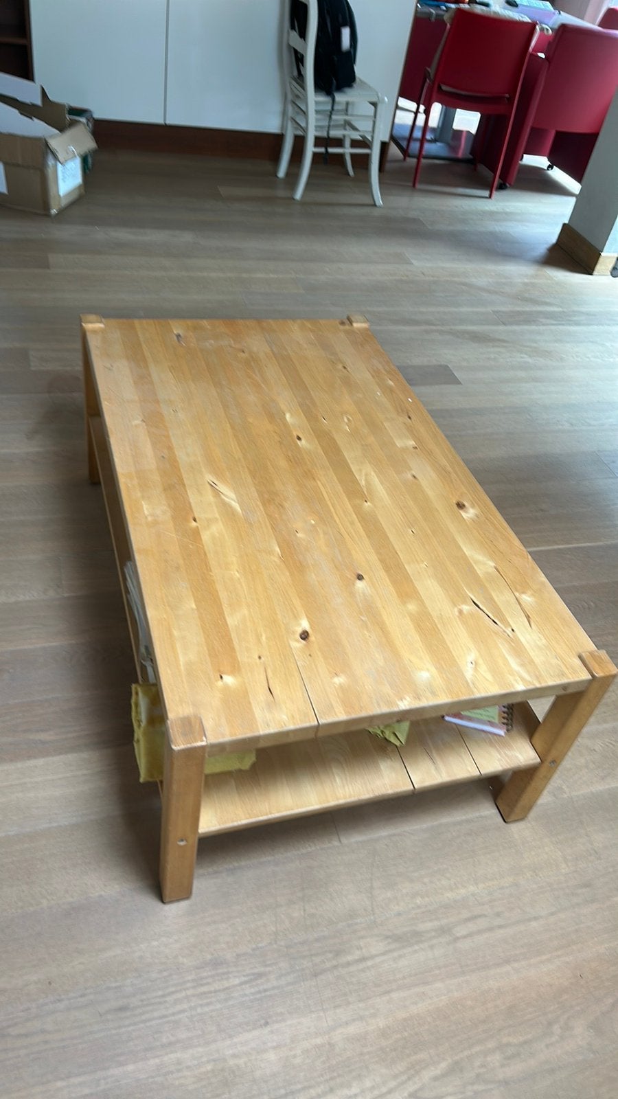 Massief grenen salontafel, Ophalen, Gebruikt, 100 tot 150 cm, 50 tot 100 cm