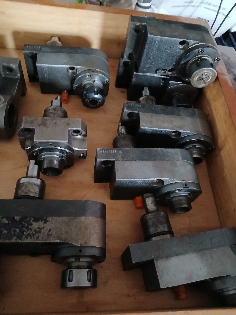 GEZOCHT:: aangedreven gereedschappen radiaal en axiaal, Bricolage & Construction, Tours, 500 à 1000 mm, Enlèvement, Utilisé, Tour à métaux