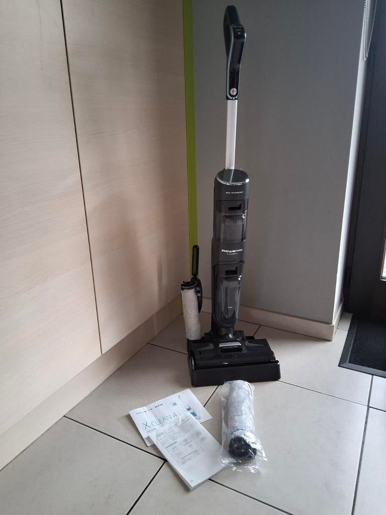 Rowenta x clean 4, Electroménager, Aspirateurs, Enlèvement, Comme neuf, Réservoir, Autres types