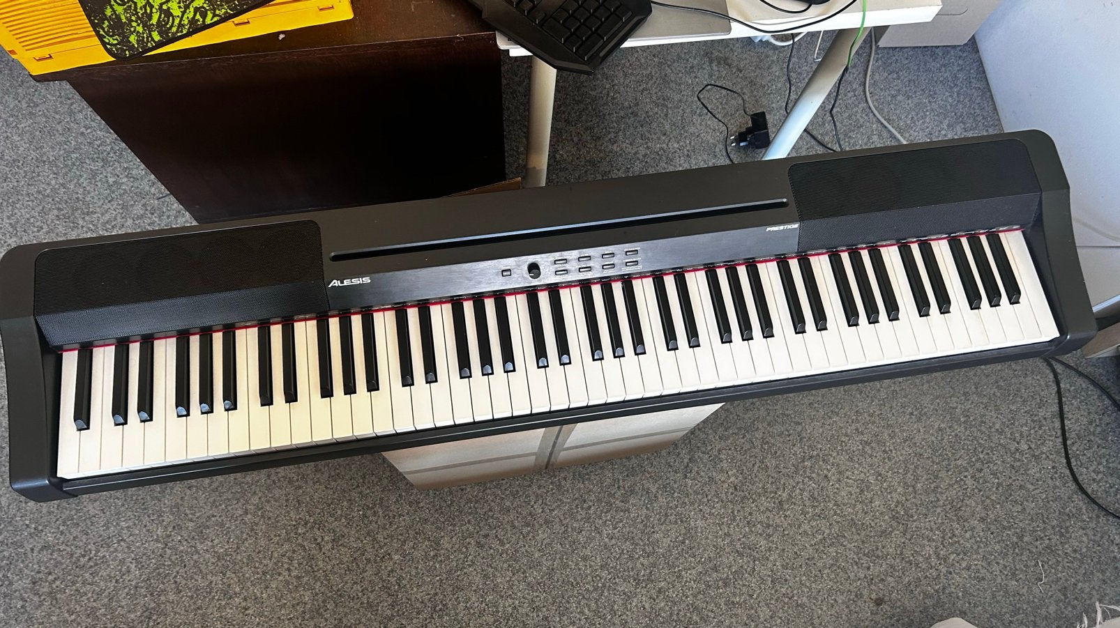 Alesis prestige pro, Muziek en Instrumenten, Ophalen, Zo goed als nieuw, Piano