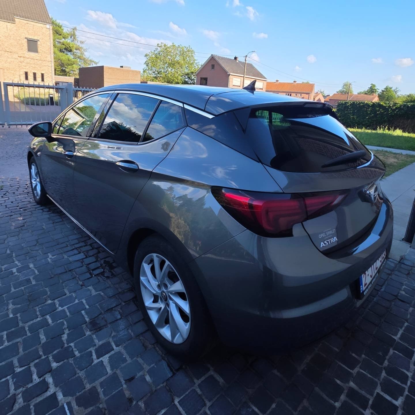 Opel Astra 2020 1.2 essence, Argent ou Gris, Achat, Euro 6, Boîte manuelle
