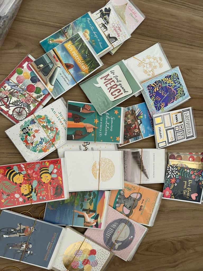 200 Cartes de voeux avec enveloppe, Collections, Enlèvement ou Envoi