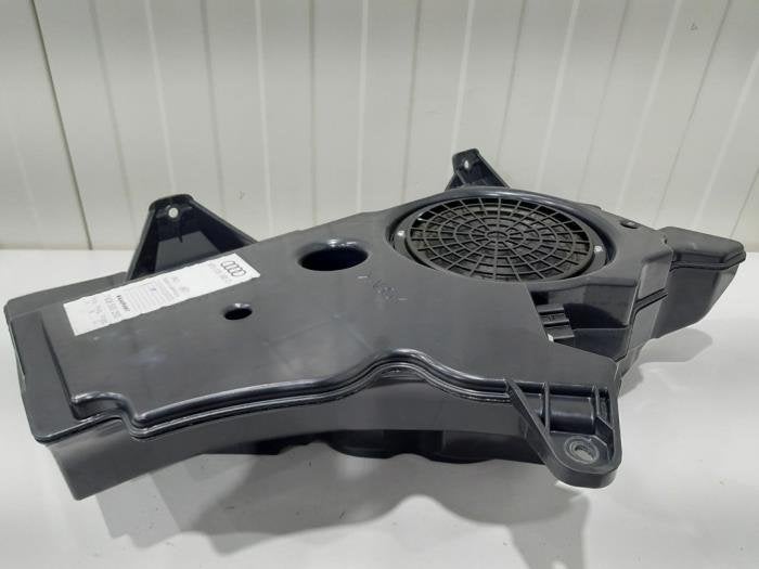 Caisson de graves d'un Audi A3, -, 3 mois de garantie, Audi, Utilisé