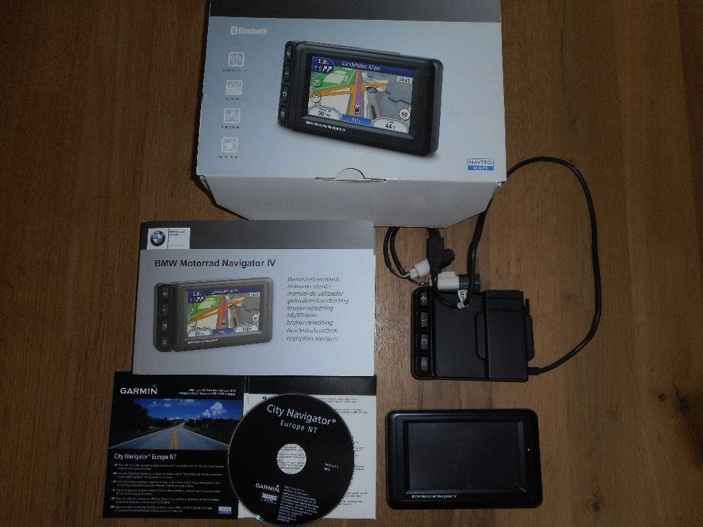 GPS BMW motorrad Navigator IV, Motoren, Ophalen, Gebruikt