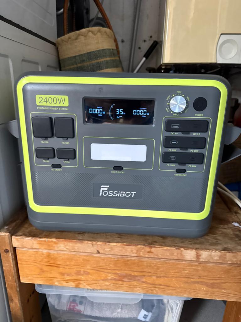 Power bank caravan /visserij campers ed, Enlèvement, Comme neuf