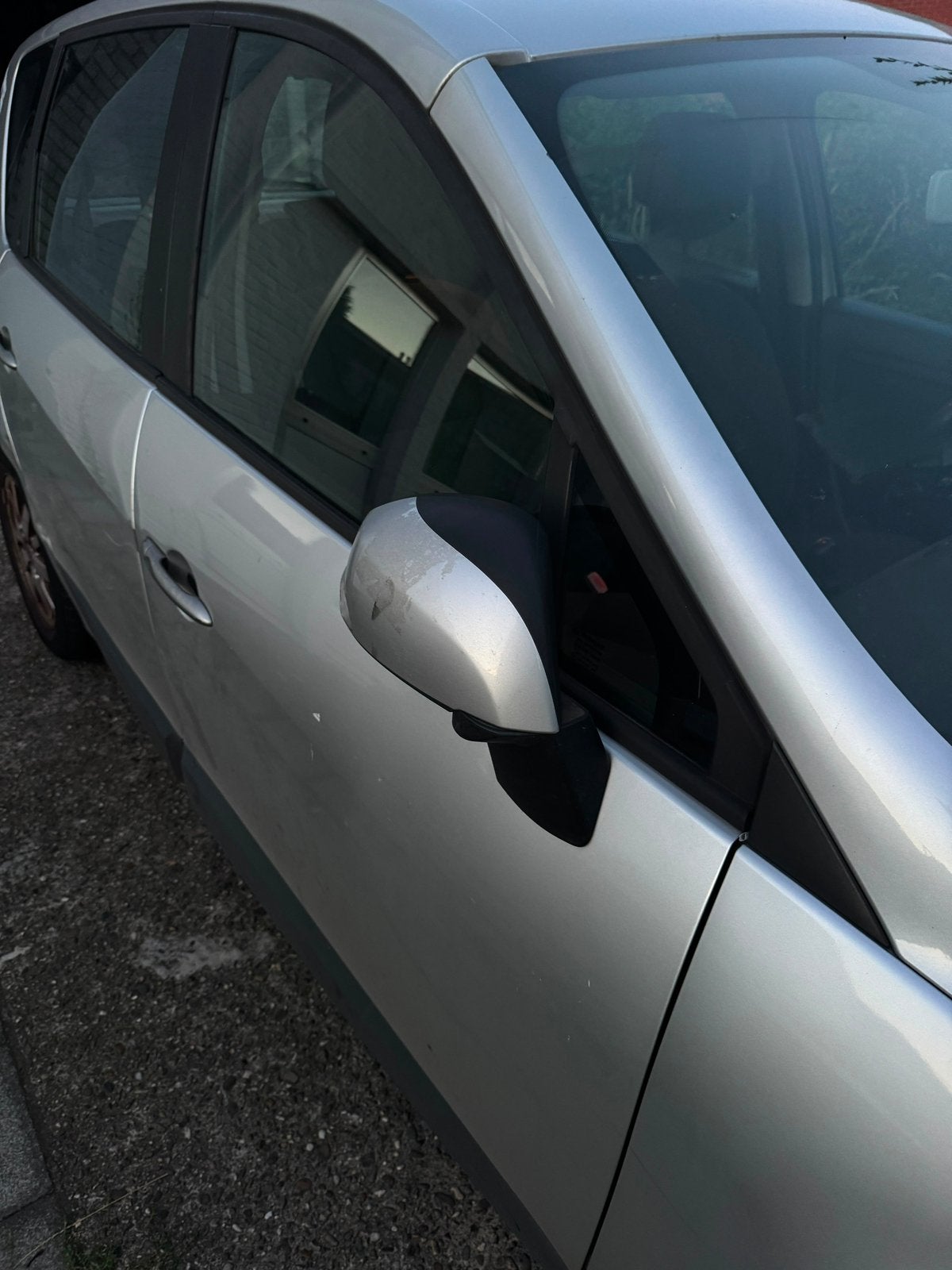 Renault Scénic III 1.5 dCi – 2010 – 255.652 km EURO 4, Stof, Zwart, Diesel, Particulier