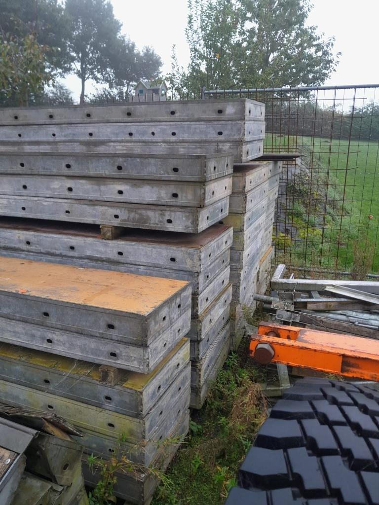 panneaux de coffrage, Bricolage & Construction, Enlèvement, Utilisé, Autres matériaux, 100 mm ou plus