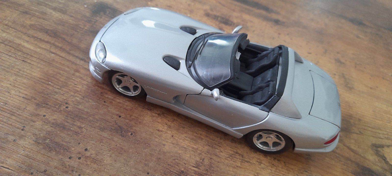 Dodge Viper 1/24 grijze metalen deur en doos die open kan, Ophalen of Verzenden