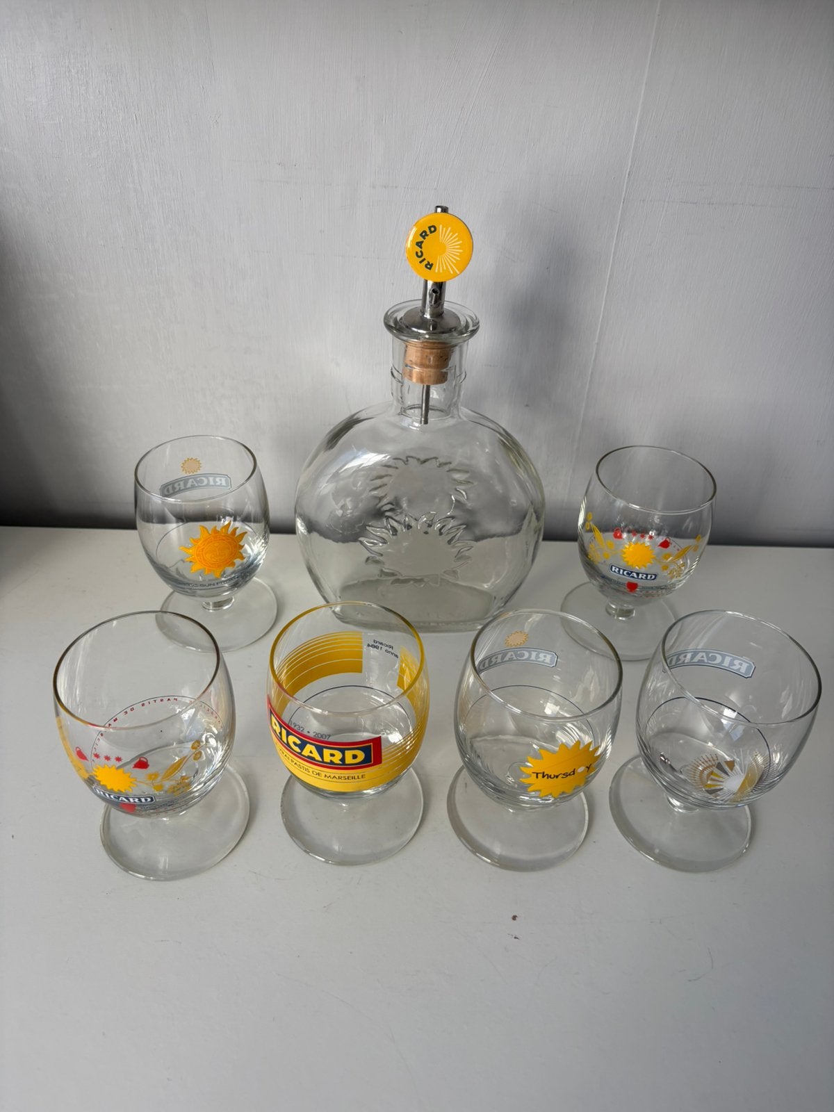6 collectie glazen en een RICARD-karaf, Ophalen of Verzenden, Zo goed als nieuw