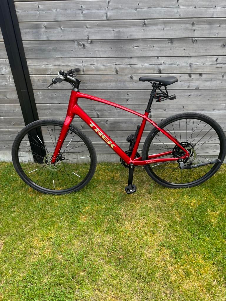 Vélo de sport hybride Trek FX 2 (Nouveau), Neuf, Autres marques, Moins de 10 vitesses, Enlèvement