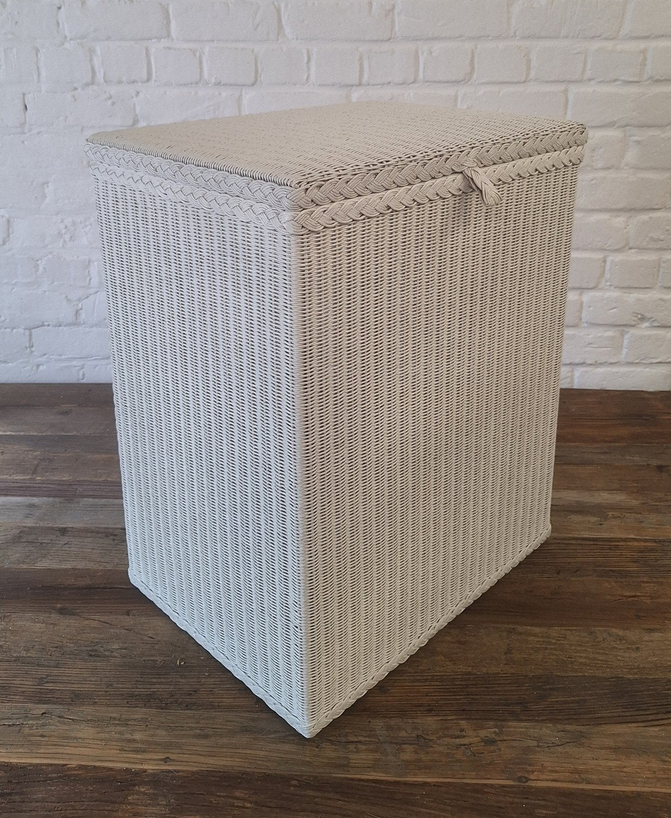 Panier à linge en osier, Maison & Meubles, Enlèvement