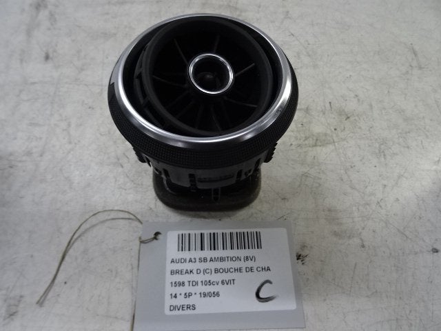 DIVERS DIVERS Audi A3 (8V1 / 8VK) (01-2012/10-2020), Auto-Union-Straße  1,
85057  Ingolstadt, DE, Info@audi.de, Audi, Utilisé