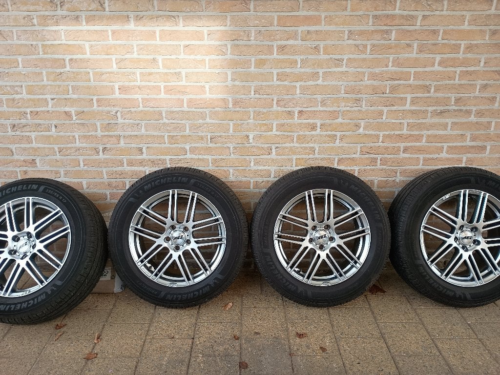 4 Michelin autobanden 235/55 R17 met velg, Ophalen, Gebruikt, Banden en Velgen, 17 inch
