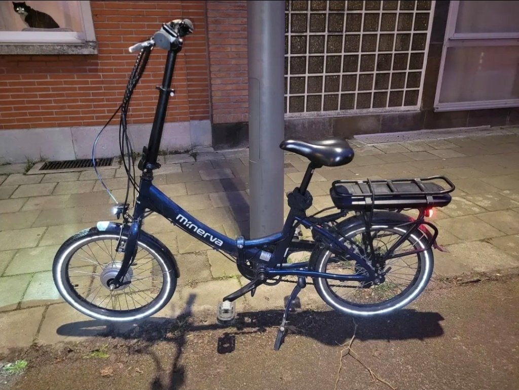Minerva Plooifiets elektrisch, Fietsen en Brommers, Ophalen, Zo goed als nieuw, Versnellingen