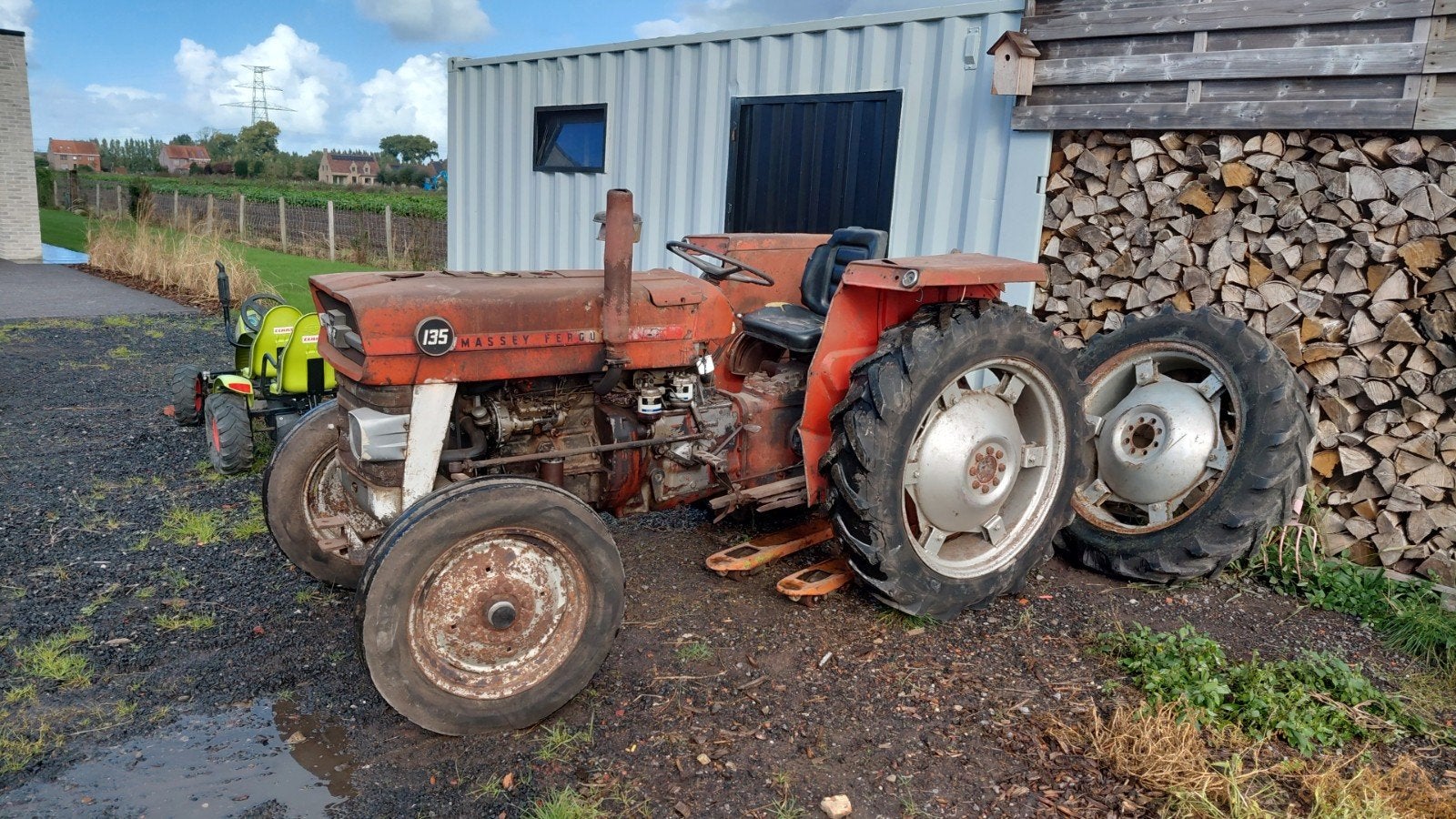 Mf 135, Zakelijke goederen, Ophalen