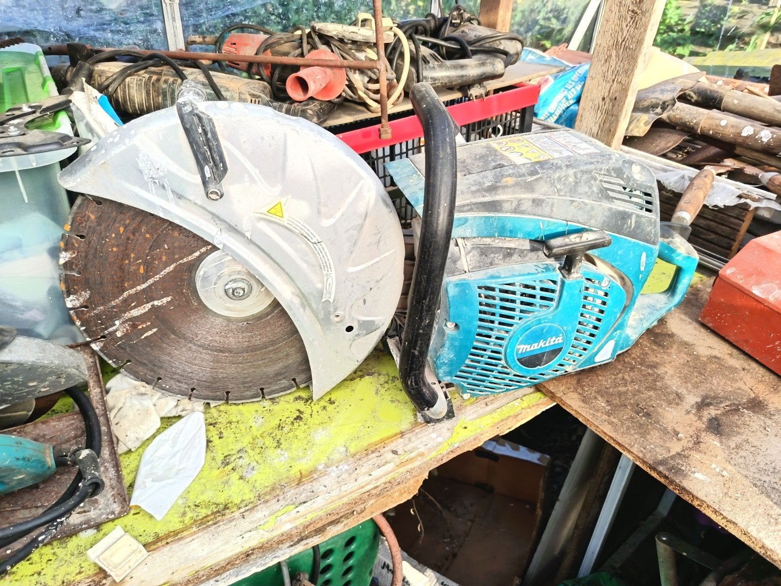 Makita slijpmachine, Doe-het-zelf en Bouw, Ophalen