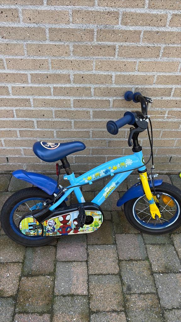 Kinderfiets spidey ketting is los, Fietsen en Brommers, Fietsen | Kinderfietsjes, Ophalen, Zo goed als nieuw