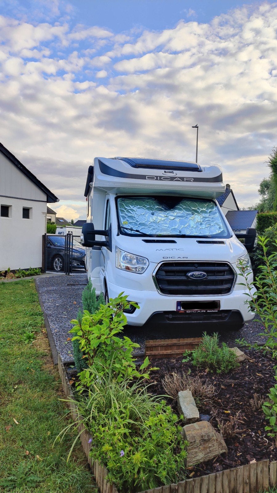 Mc.Louis Avant-Garde 379 Camper, Automaat, Alkoof, Decoder, 7 tot 8 meter