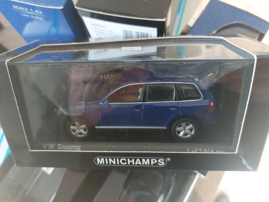 Minichamps VW Touareg de 2002 bleue 1/43, Hobby en Vrije tijd, Modelauto's | 1:43, Ophalen of Verzenden, Nieuw, Auto, MiniChamps