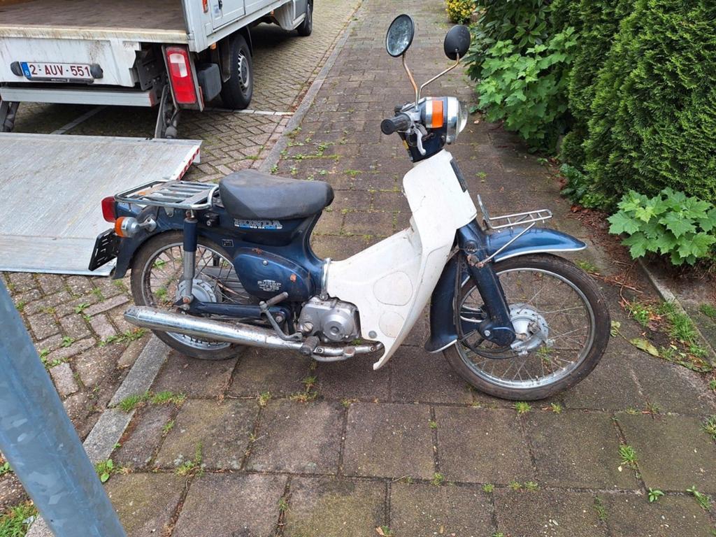 Honda c50 motorpapieren, Ophalen