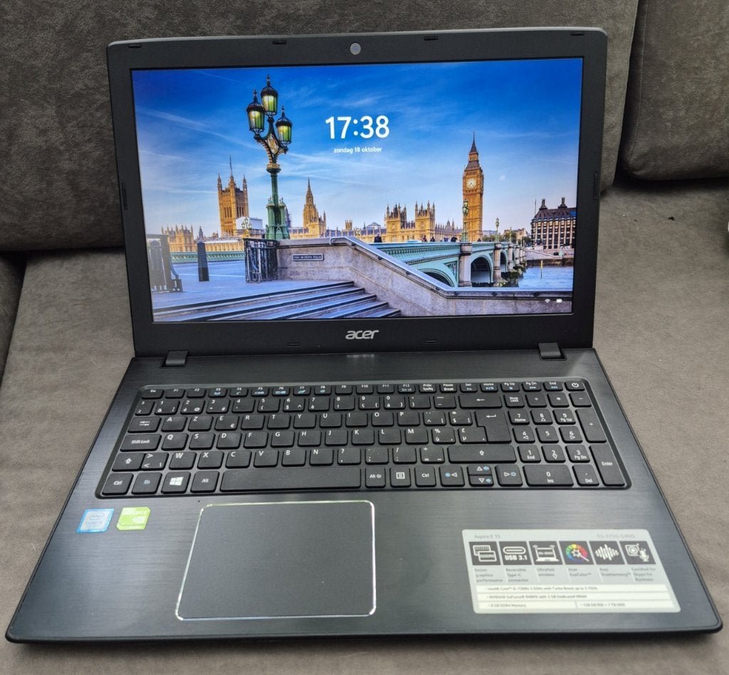 Acer Aspire E15 16 GB, Geforce 940 MX, SSD & HD, FHD, CD/DVD, Gebruikt, Met videokaart, 2 tot 3 Ghz, 15 inch
