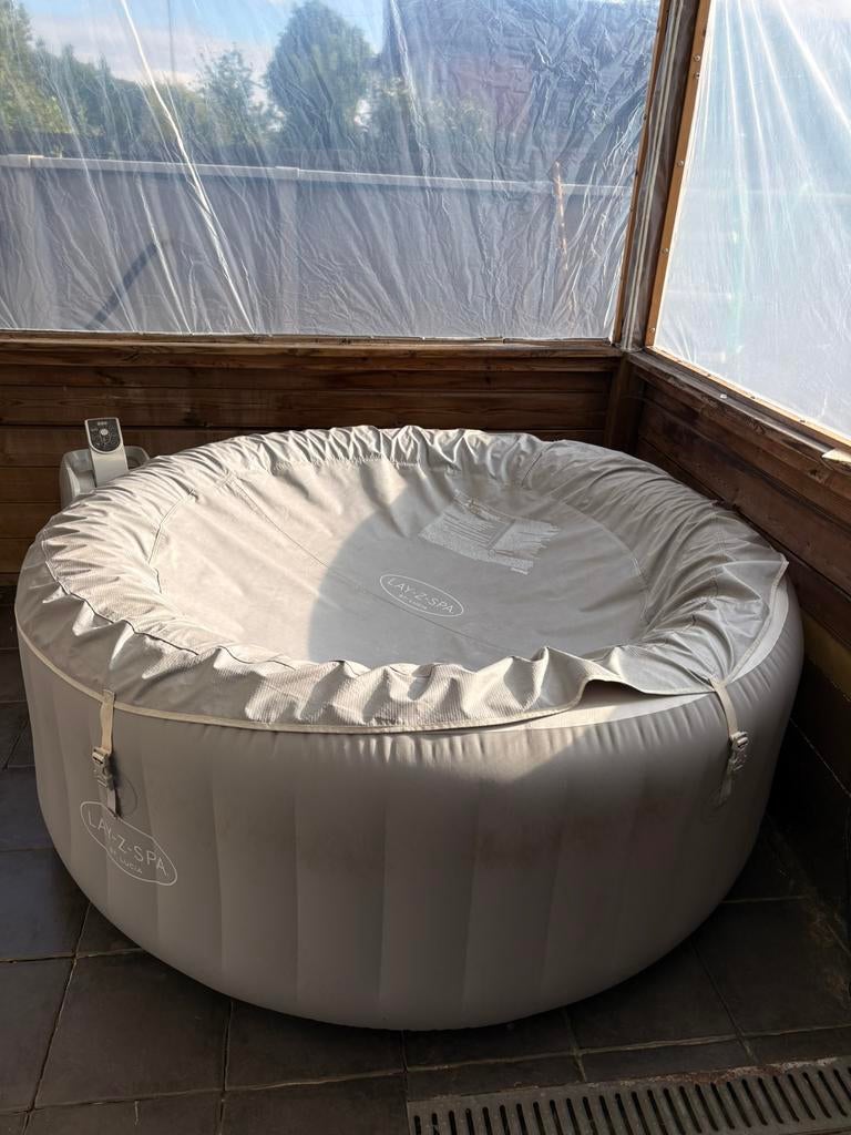 Jacuzzi, Jardin & Terrasse, Bains à remous et Spas, Enlèvement, Comme neuf, Filtre