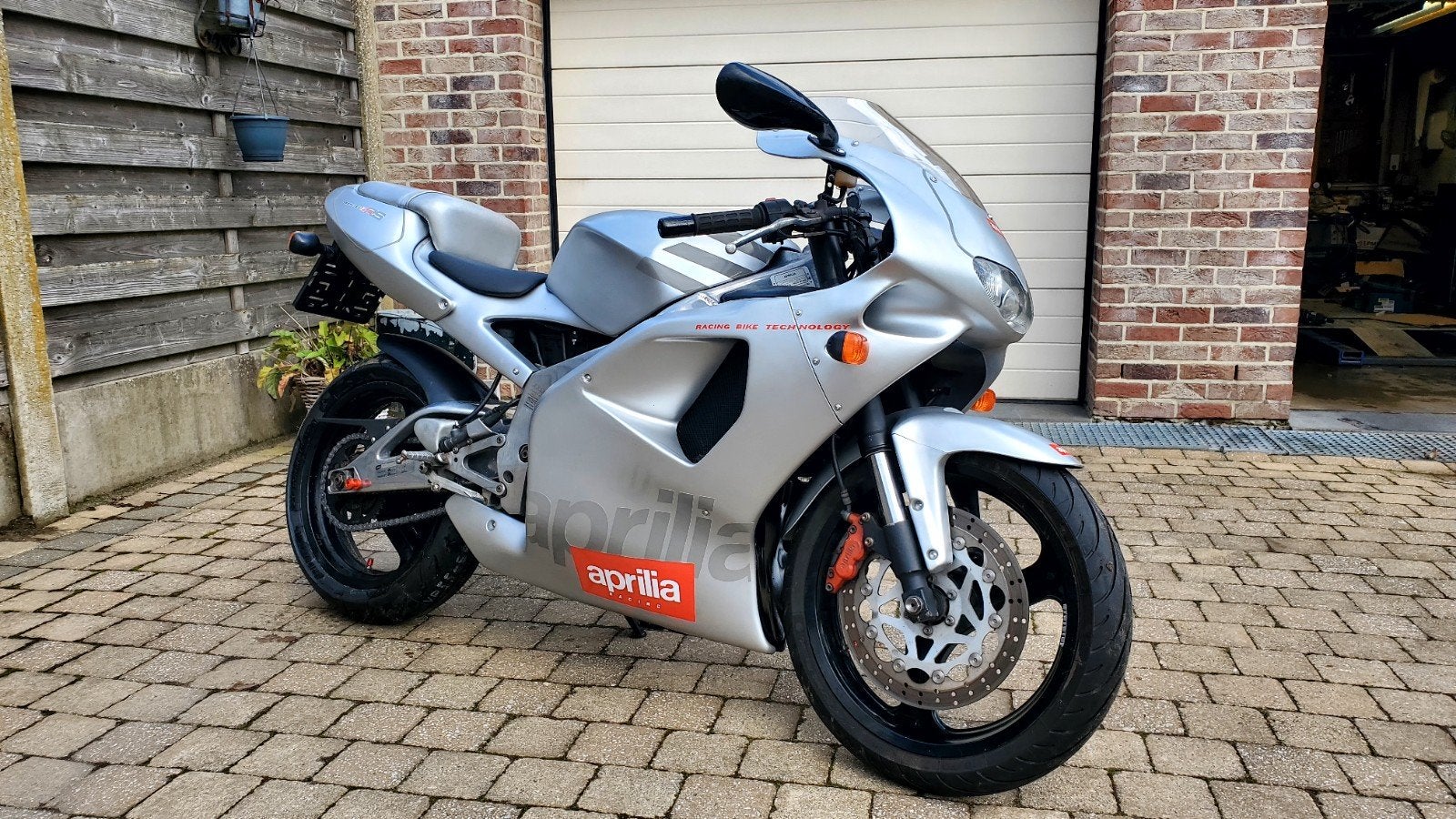 Aprilia RS 125 gereviseerd, Occasion, Permis Moto A1 minimum, 1 cylindre, Manuelle
