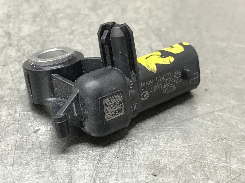 CAPTEUR AIRBAG Mazda MX-5 (ND) (01-2015/-) (|D09H57KC0046|), Utilisé, Mazda