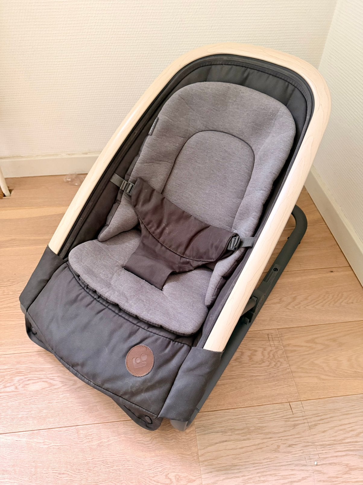 Maxicosi Kori grijze wipstoel, Enfants & Bébés, Enlèvement, Comme neuf, Chaise rebondissante
