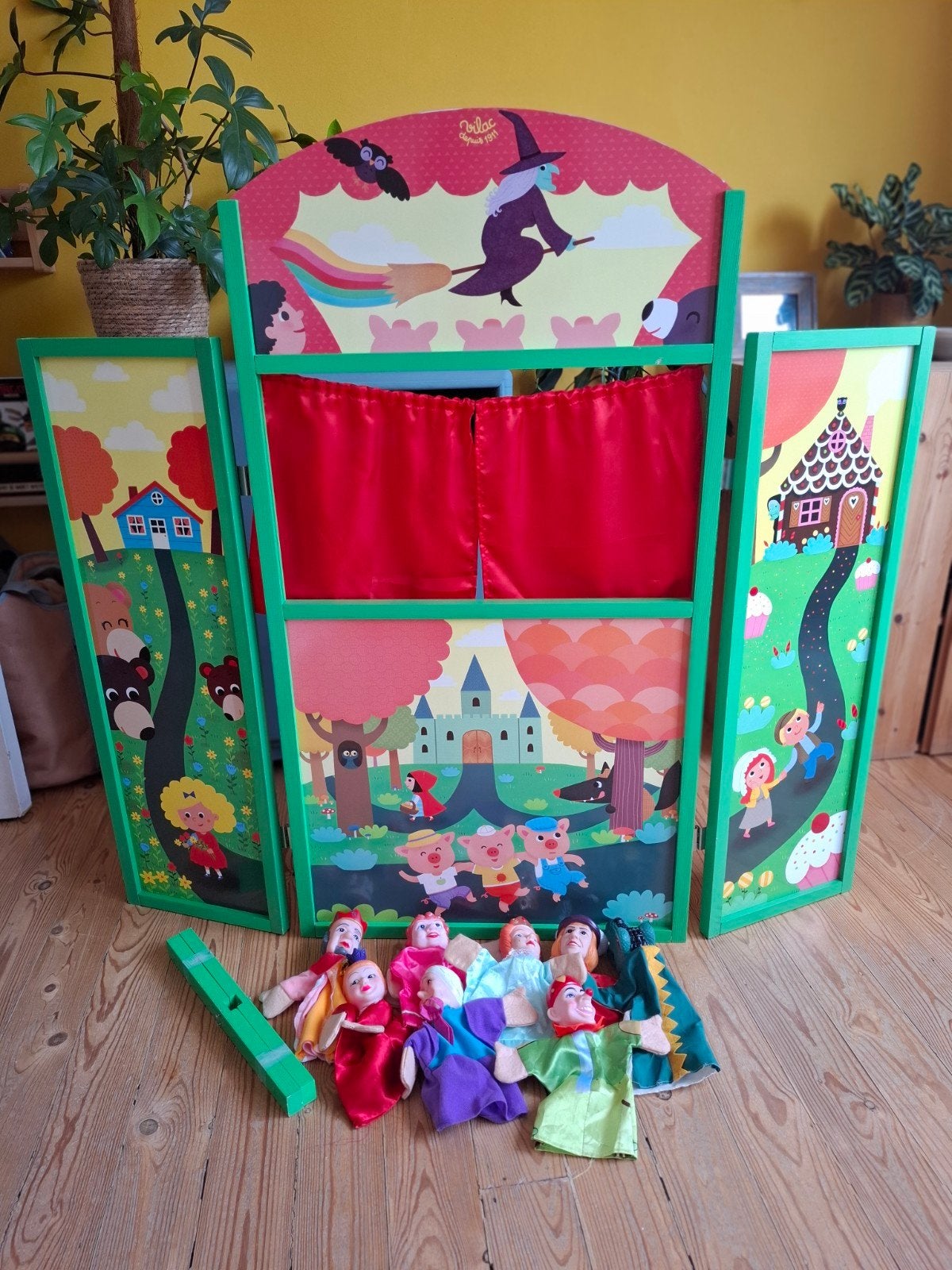 Vilac poppenkast en handpoppen, Ophalen, Zo goed als nieuw