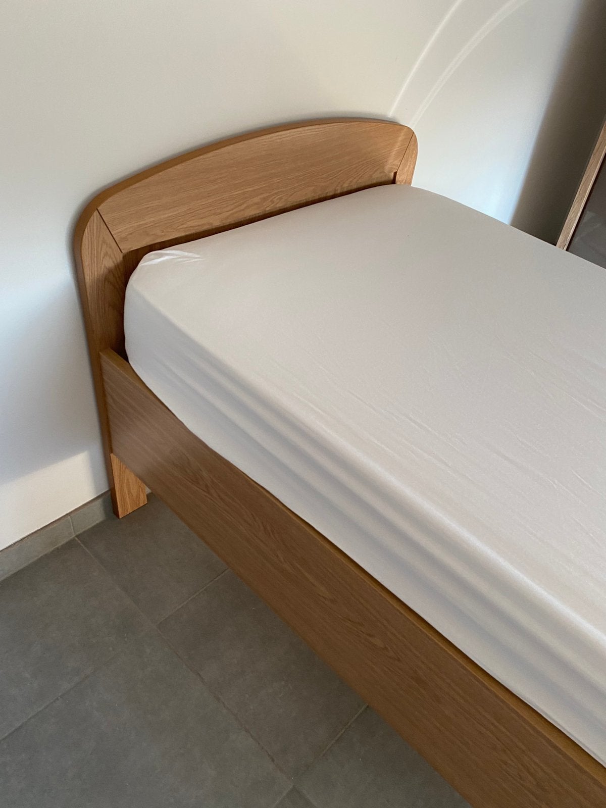 Bed Elektronisch lattenbodem, Ophalen, Zo goed als nieuw