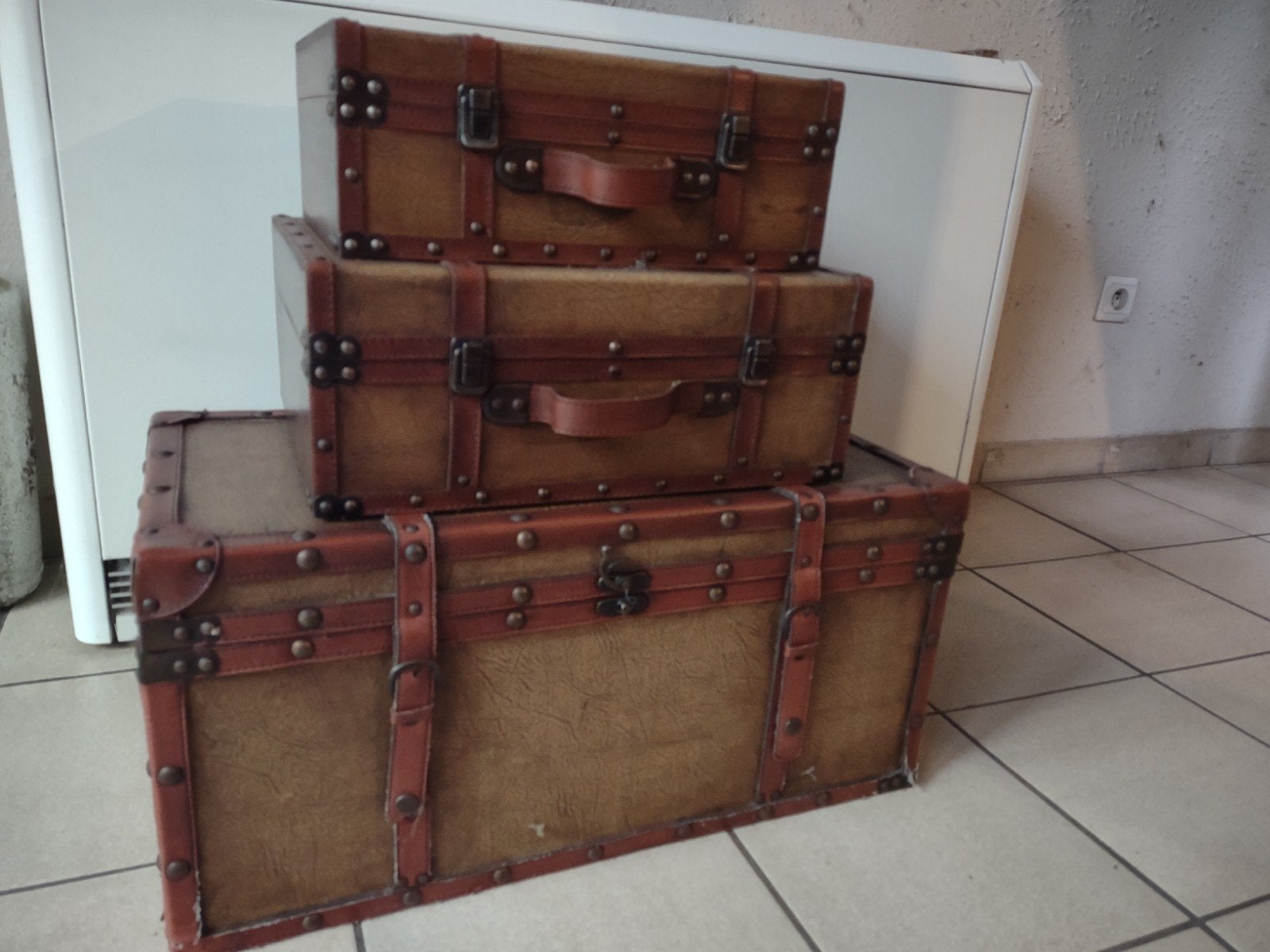 Set van 3 decoratieve vintage koffers/opbergkisten, Huis en Inrichting, Ophalen, Kunststof