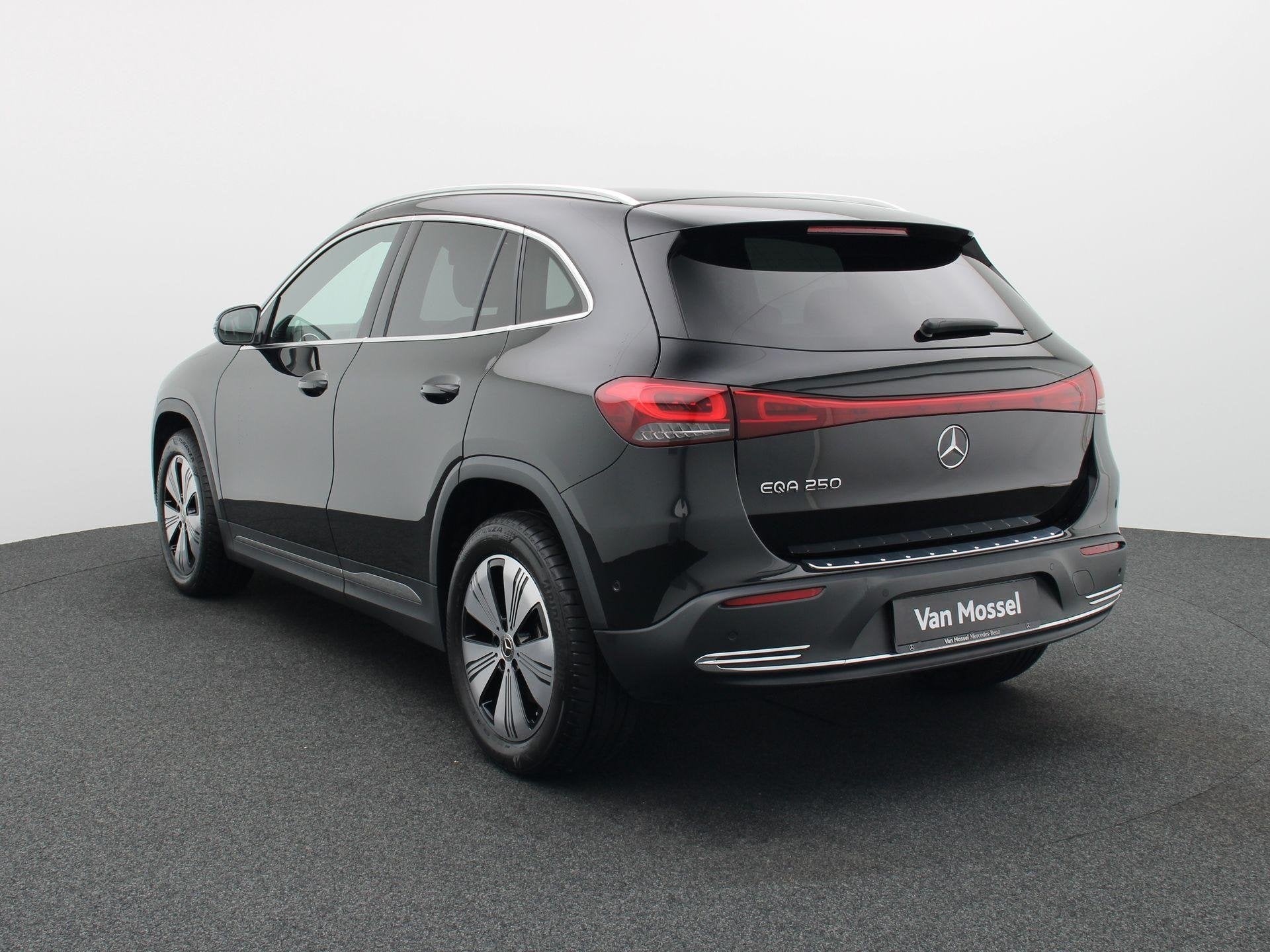 Mercedes-Benz EQA 250 Business Line, Auto's, Mercedes-Benz, Dealer onderhouden, Stof, Gebruikt, Zwart
