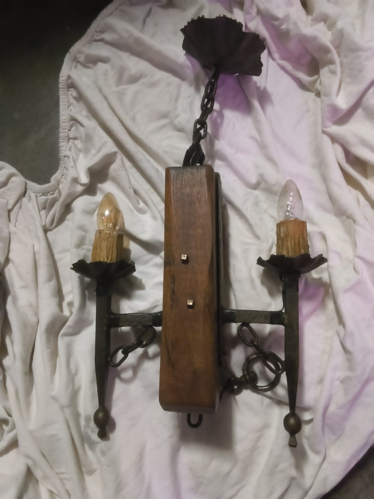 Lustre à 2 ampoules, Ophalen