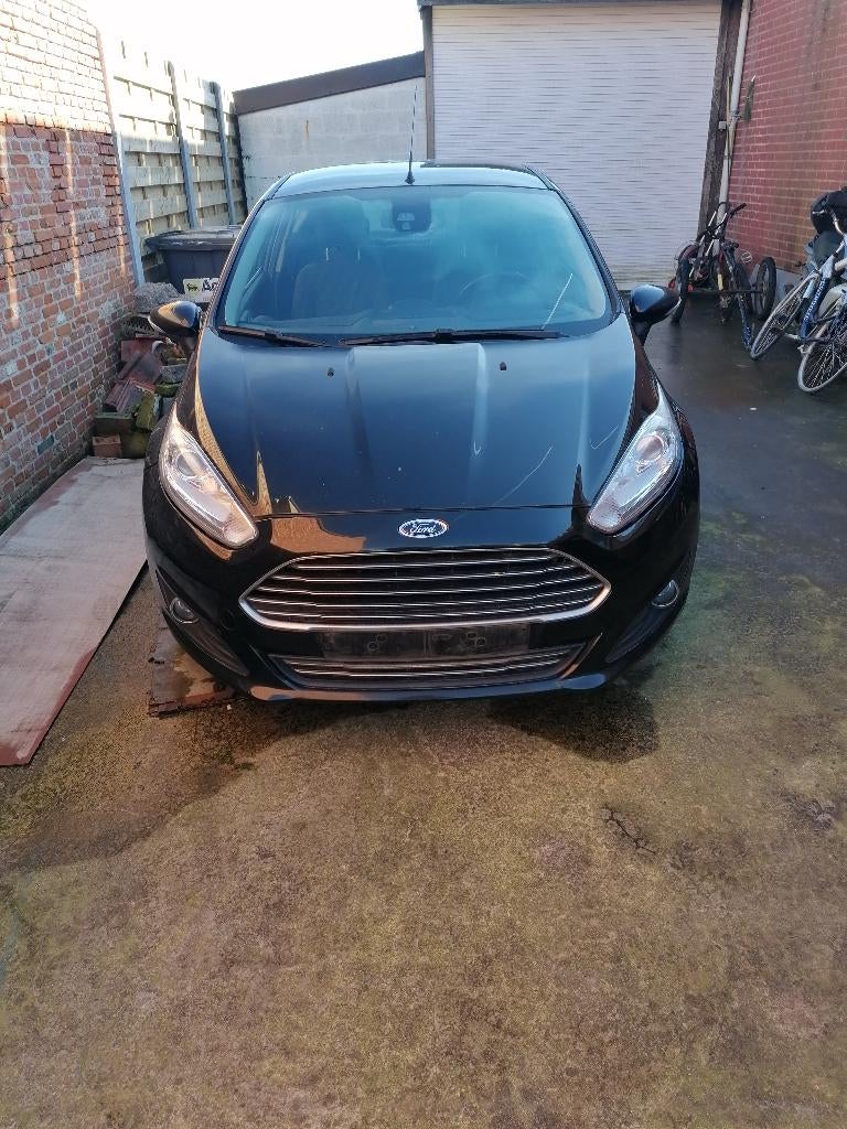Ford Fiesta, Auto's, Voorwielaandrijving, Stof, Zwart, Particulier