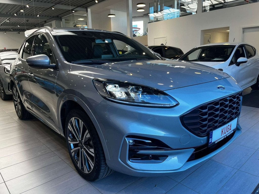 Ford Kuga PHEV ST-Line X (bj 2024, automaat), Automaat, 5 zetels, Kuga, Zilver of Grijs
