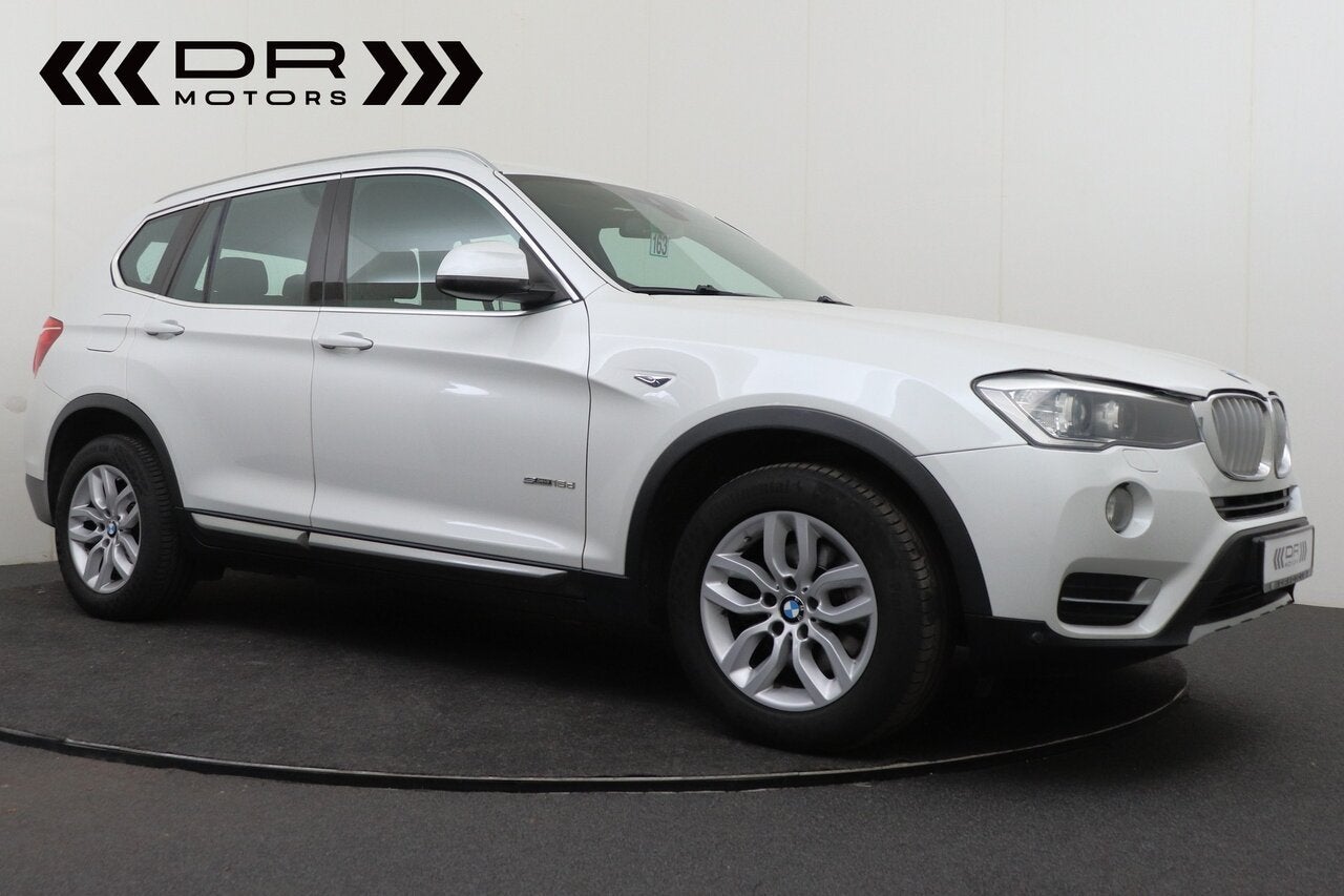 BMW X3 XENON - VERWARMDE ZETELS EN STUUR - DRIVING ASSISTENT, Autos, BMW, 0 kg, Achat, Euro 6, Entreprise