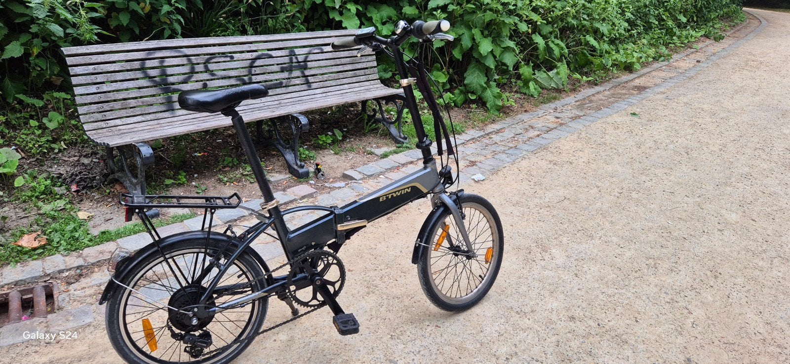 B'Twin Hoptown 500 electric in Brussel, Fietsen en Brommers, Fietsaccessoires | Fietsaccu's, Gebruikt