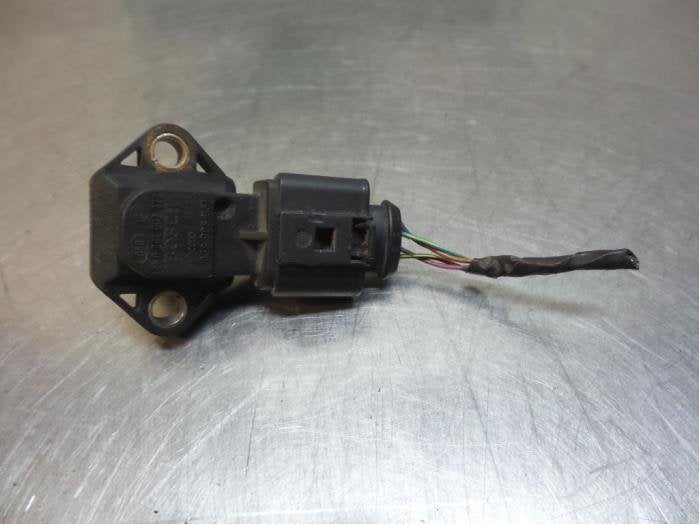 Map Sensor (inlaatspruitstuk) van een Volkswagen Lupo (Lupo, Gebruikt, -, Volkswagen, -