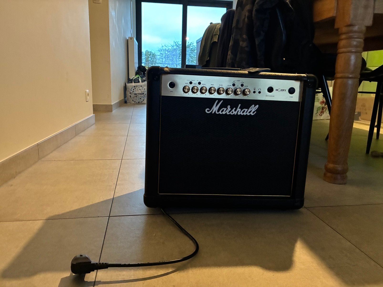 Marshall MG30FX versterker, Musique & Instruments, Enlèvement, Comme neuf, Moins de 50 watts