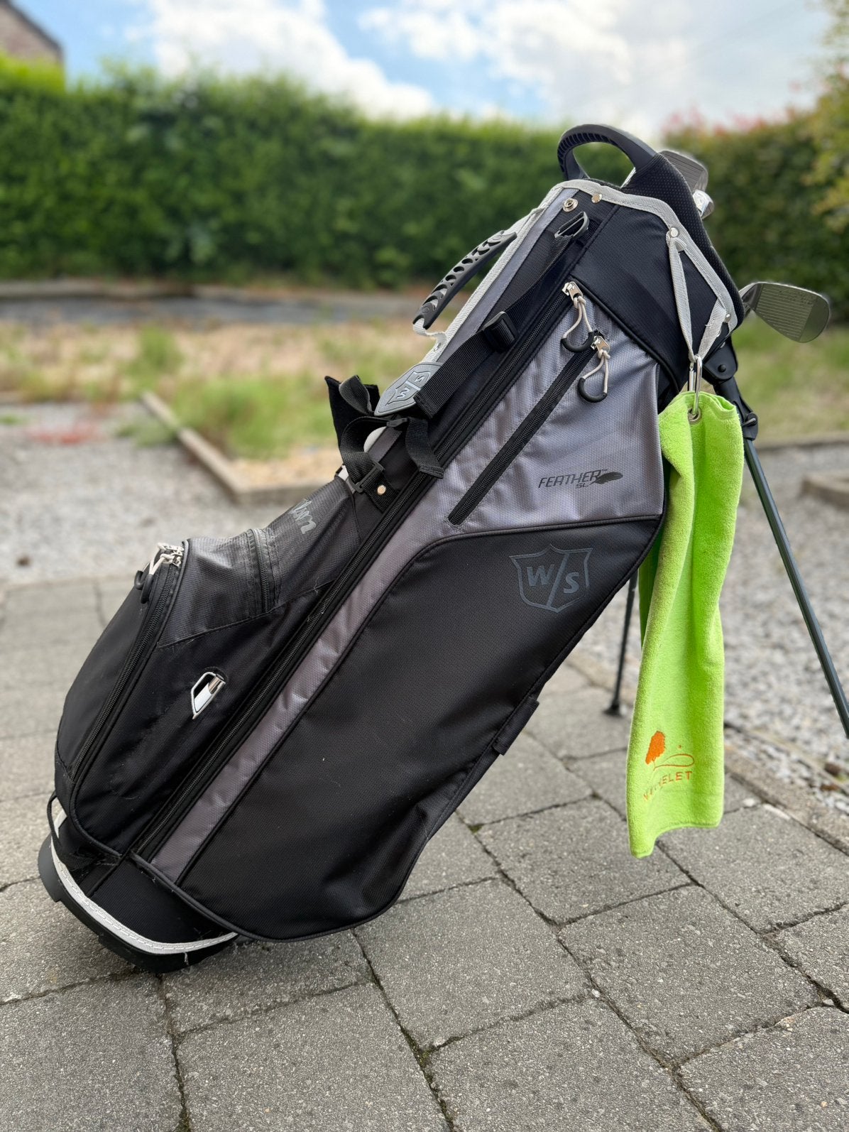 Sac de golf Wilson ( 1/2 serie ) + wedge Callaway, Sports & Fitness, Enlèvement, Comme neuf, Club, Callaway