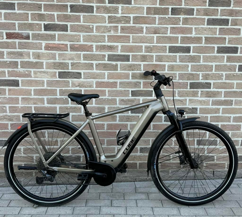Cube Kathmandu Hybrid pro 750 elektrische fiets, Fietsen en Brommers, Fietsen | Mountainbikes en ATB, Gebruikt