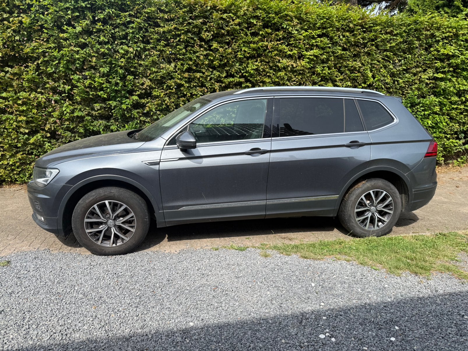 Volkswagen Tiguan All Space, geen vermogen, zo meenemen!, Autos, Volkswagen, Argent ou Gris, Achat, Noir, 5 portes