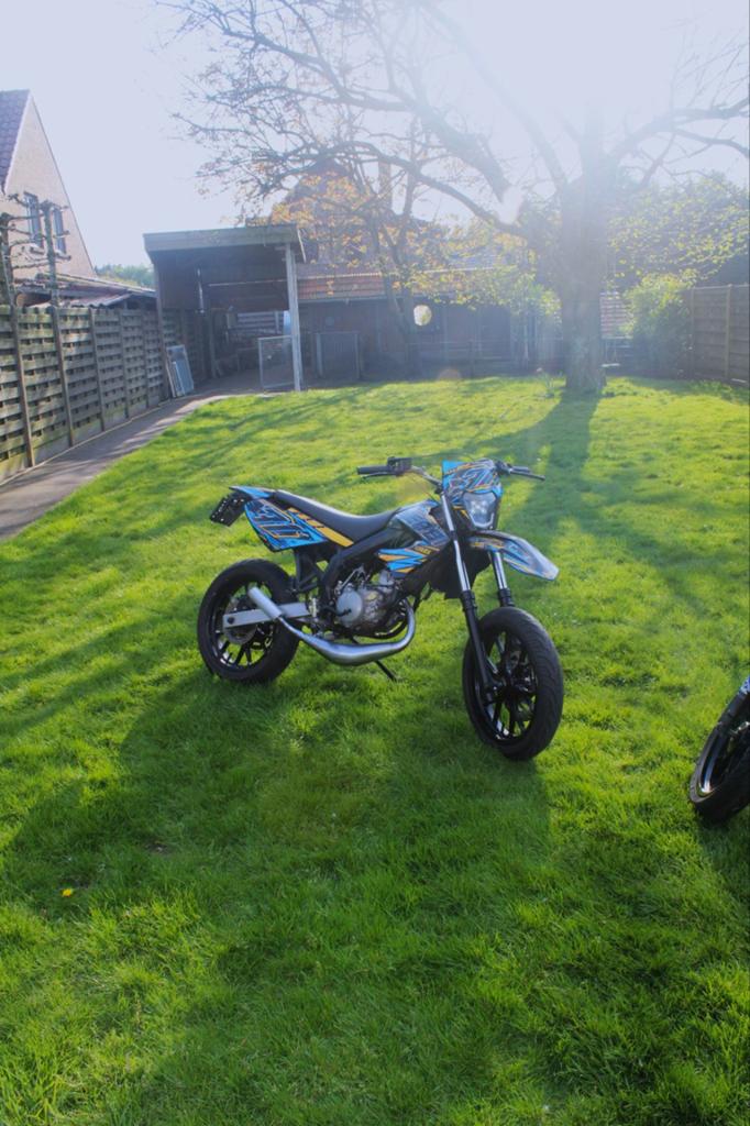 Derbi Senda, Vélos & Vélomoteurs, Mini Bikes, Midi Bikes & Pit Bikes, Comme neuf, Autres types, Frein à disque, Enlèvement