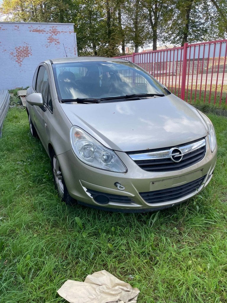 Opel corsa, Enlèvement, Opel